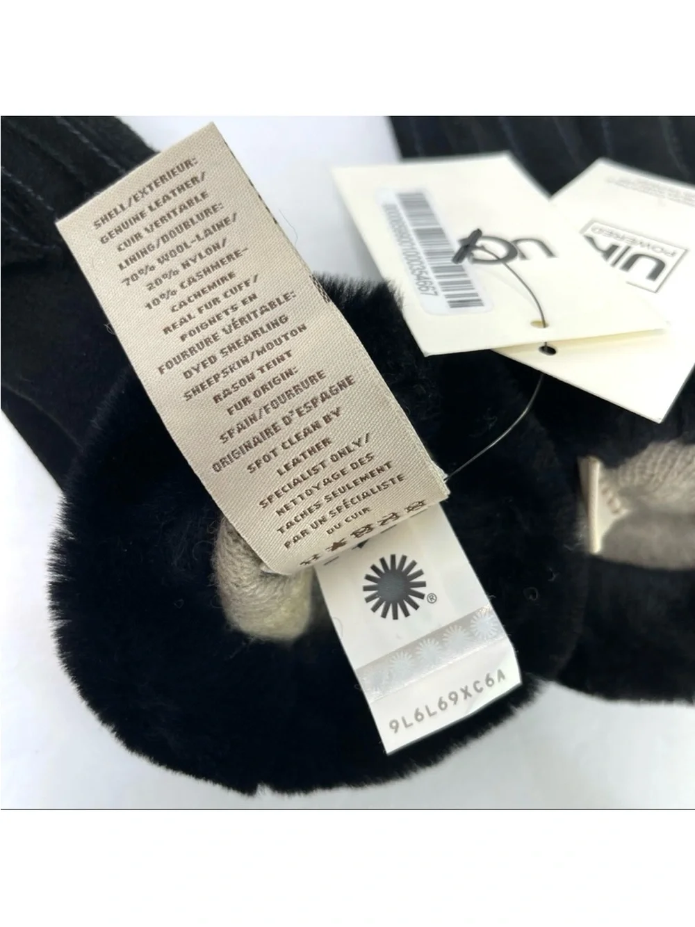 UGG Genuine Shearling Trim Suede Tech Tips Gloves Black NEW With Tag Size M